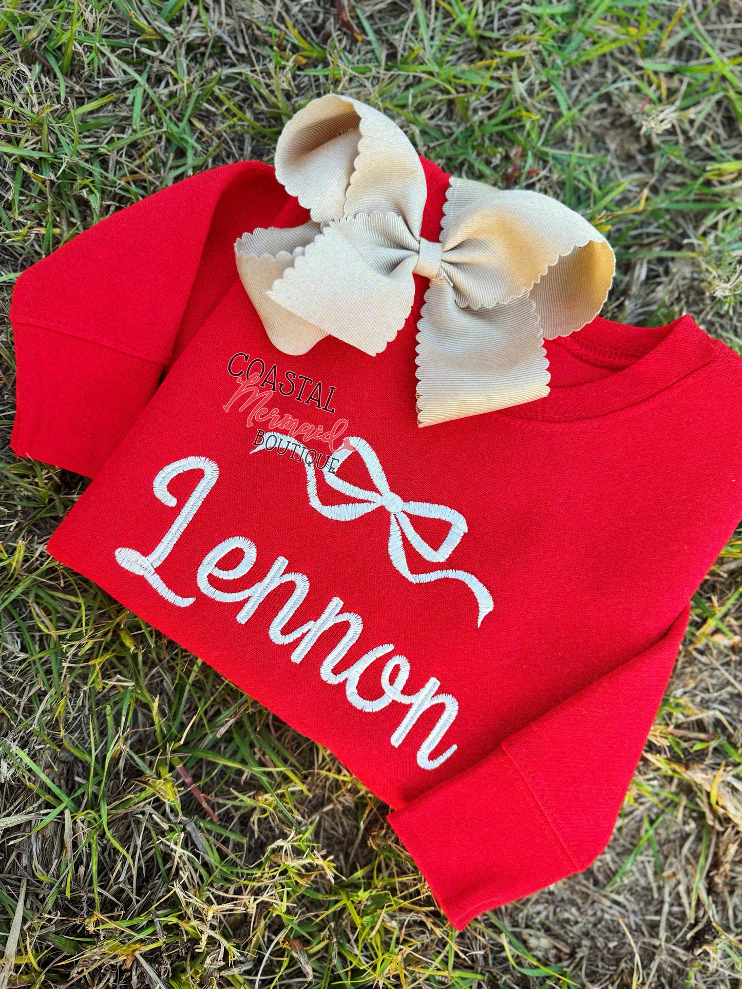 WHITE + RED CREWNECK - TAT 4 WEEKS