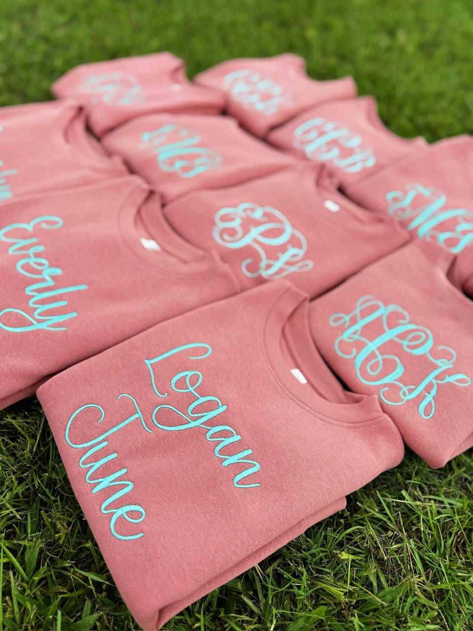CUSTOM CREWNECK - MULTIPLE COLOR COMBO OPTIONS